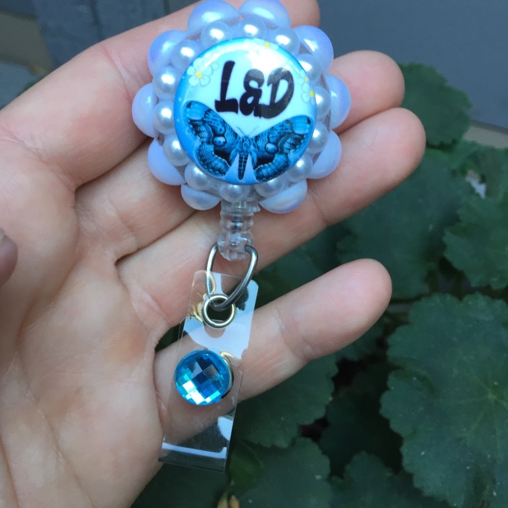 🎁BOGO🎁 L&D Badge Holder